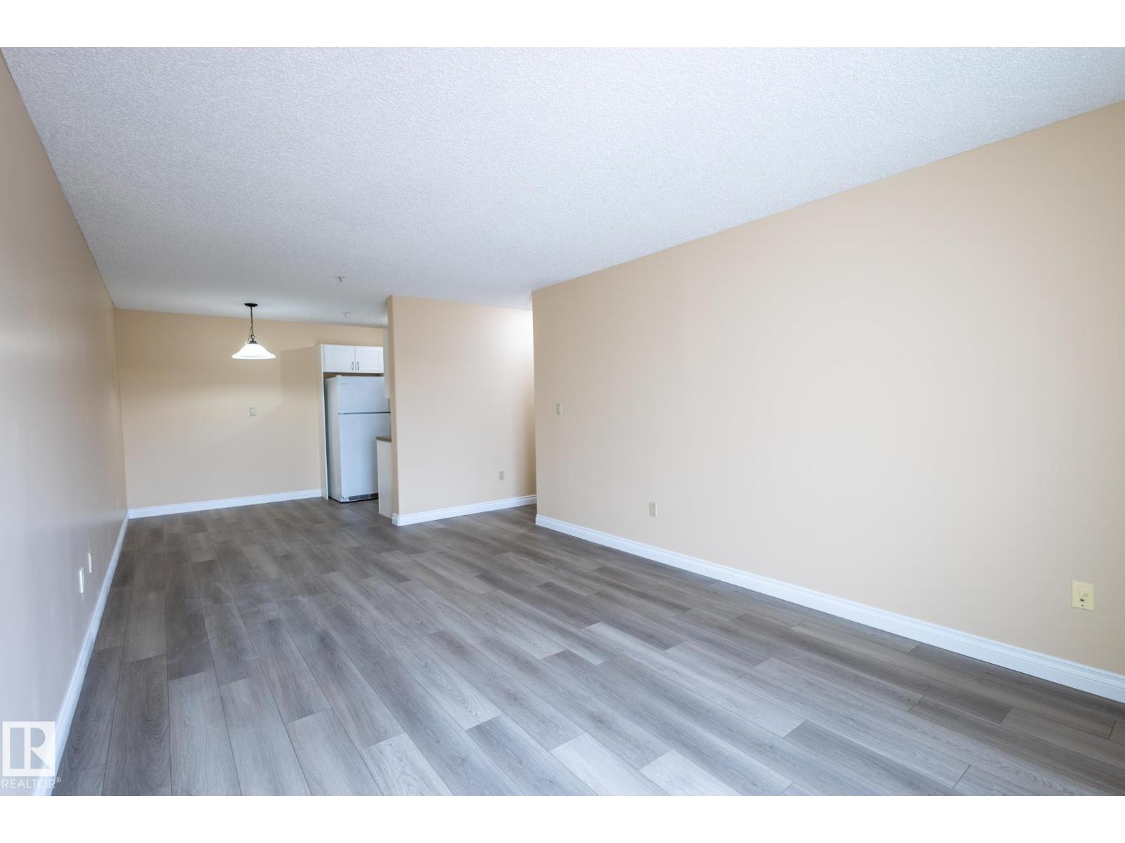 #404 11446 40 Av Nw, Edmonton, Alberta  T6J 0R5 - Photo 8 - E4464237