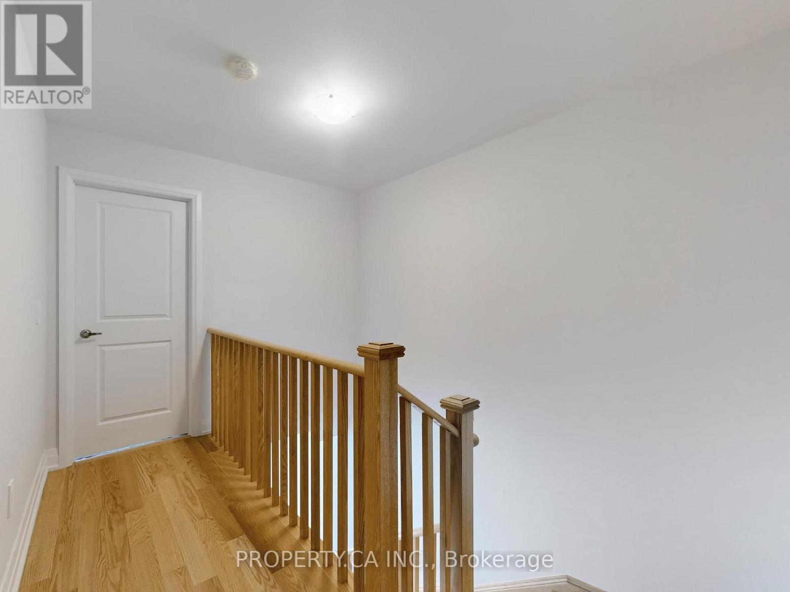 111 Corley Street, Kawartha Lakes, Ontario  K9V 6C2 - Photo 11 - X12496508