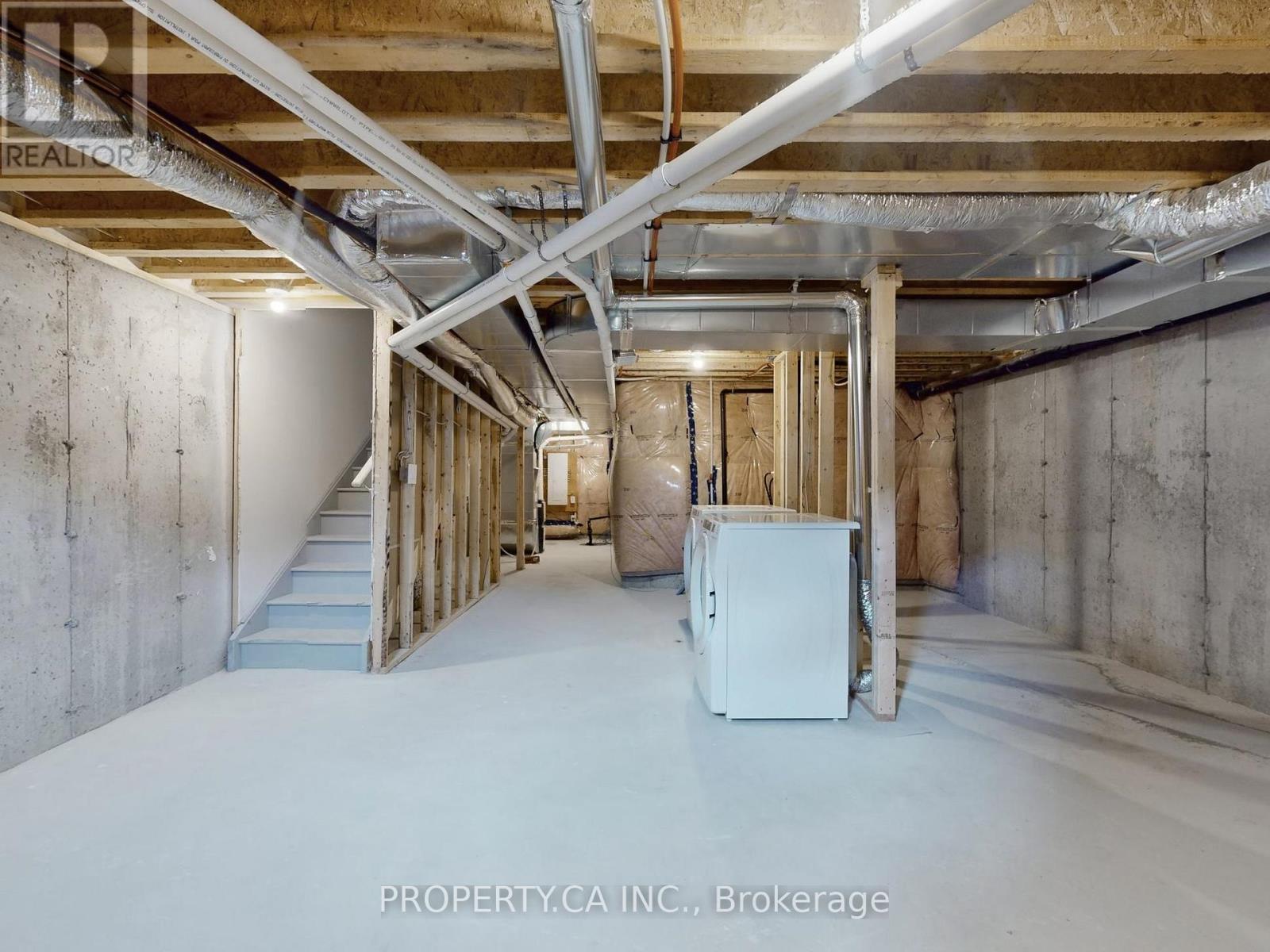 111 Corley Street, Kawartha Lakes, Ontario  K9V 6C2 - Photo 23 - X12496508