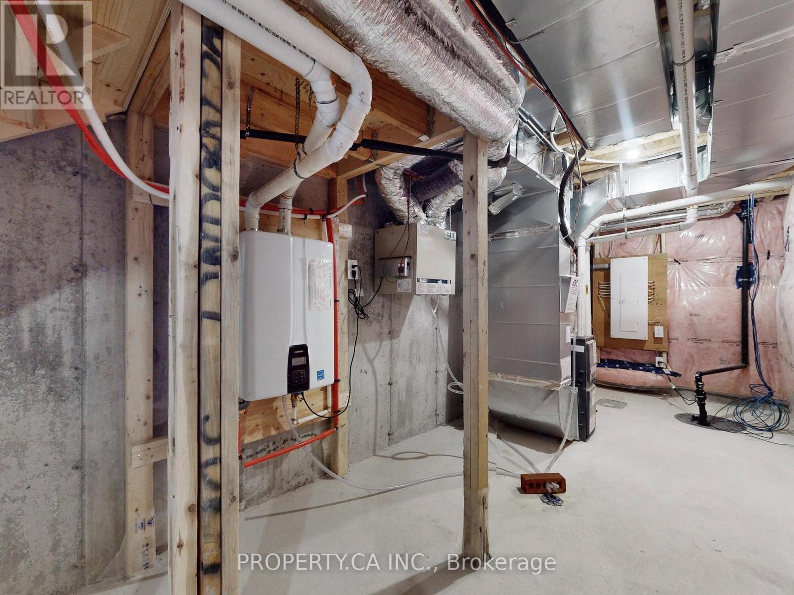 111 Corley Street, Kawartha Lakes, Ontario  K9V 6C2 - Photo 24 - X12496508