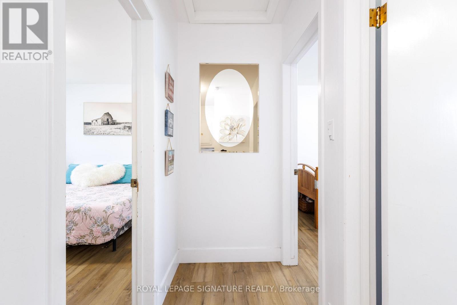 18 Silverdale Crescent, London South, Ontario  N5Z 4A4 - Photo 13 - X12496524