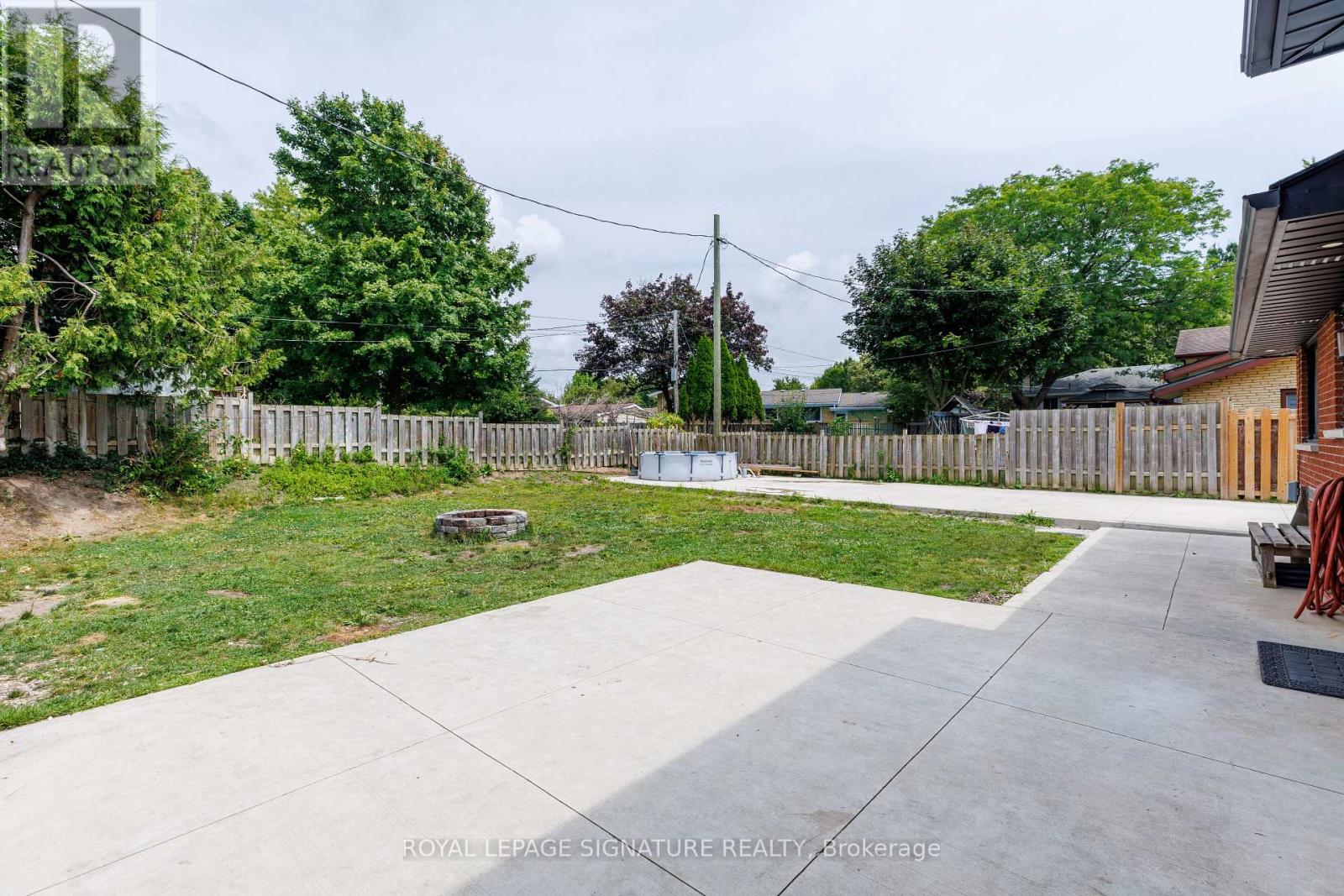 18 Silverdale Crescent, London South, Ontario  N5Z 4A4 - Photo 19 - X12496524
