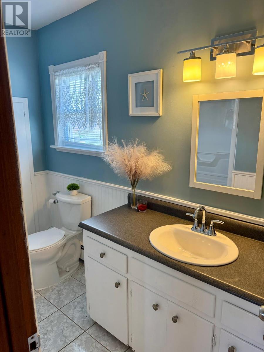 5915 Northside Road, North Lake, Prince Edward Island  C0B 2B0 - Photo 10 - 202527011