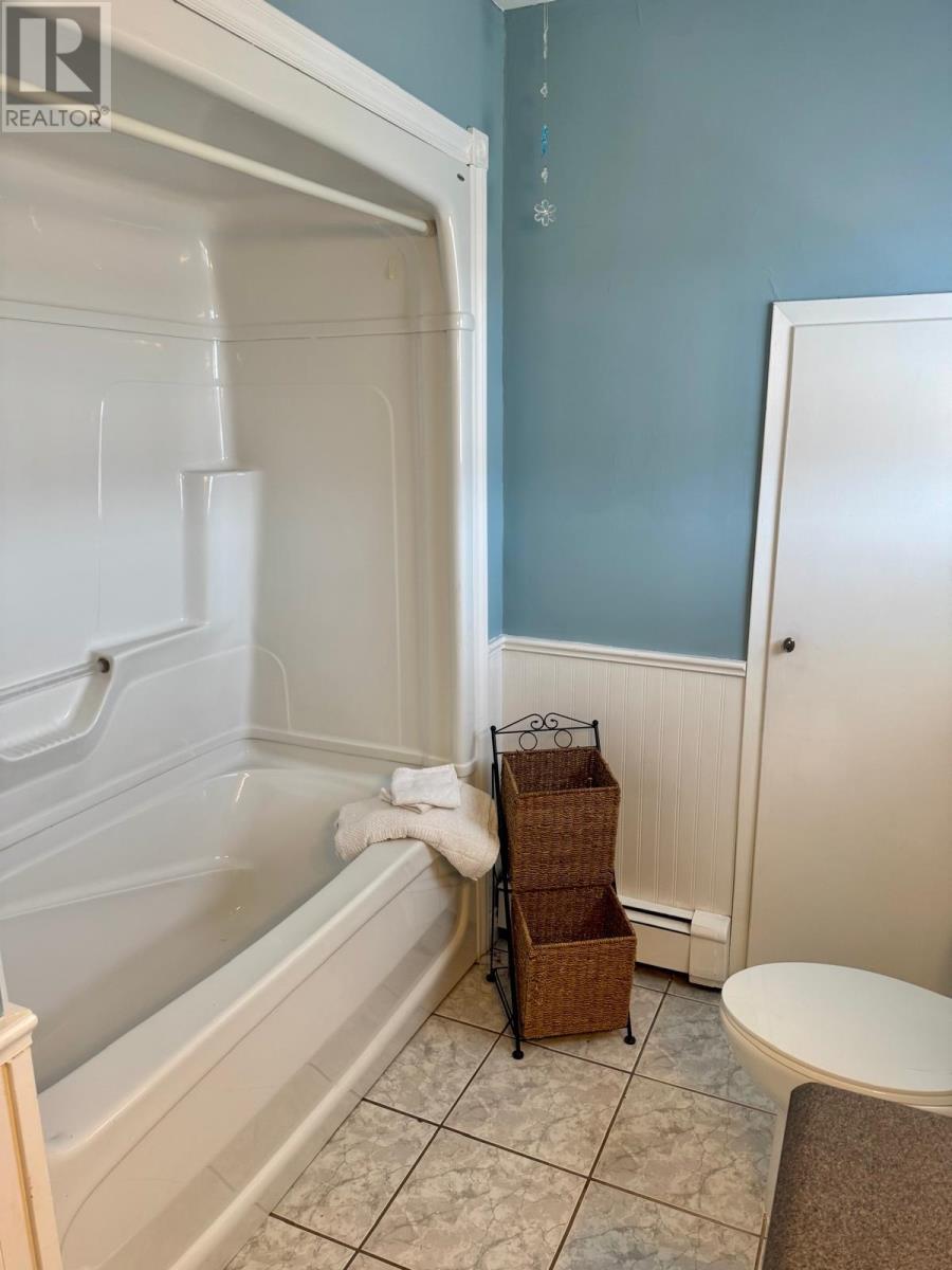 5915 Northside Road, North Lake, Prince Edward Island  C0B 2B0 - Photo 11 - 202527011