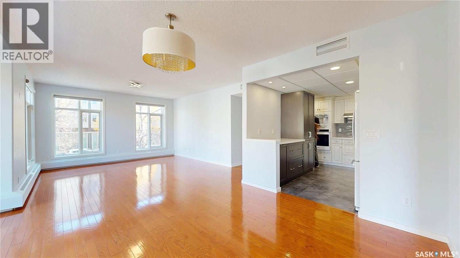 212 2050 College Avenue, Regina, Saskatchewan  S4P 4M3 - Photo 4 - SK020567