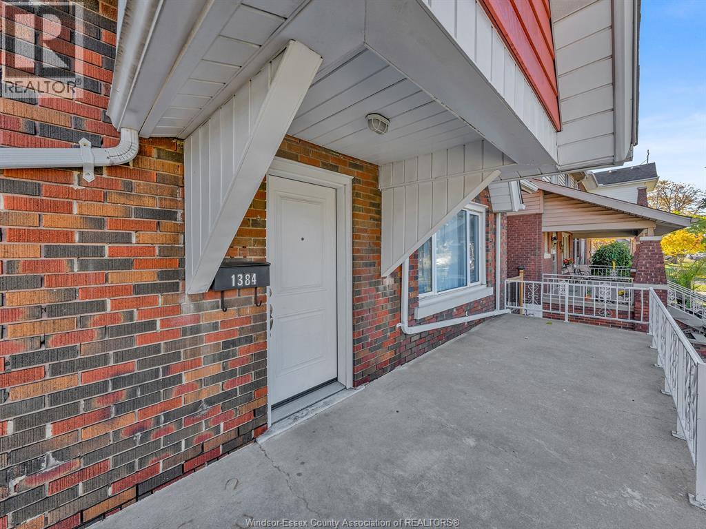 1384 Parent, Windsor, Ontario  N8X 4J3 - Photo 9 - 25027660