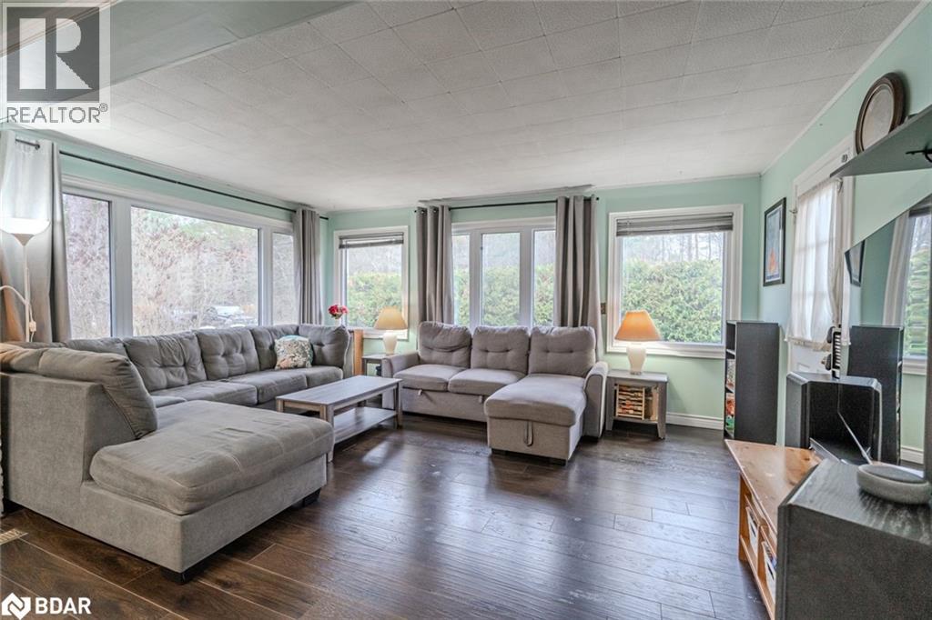 42 Mill Street, Angus, Ontario L3W 0V7 - Photo 4 - 40780229