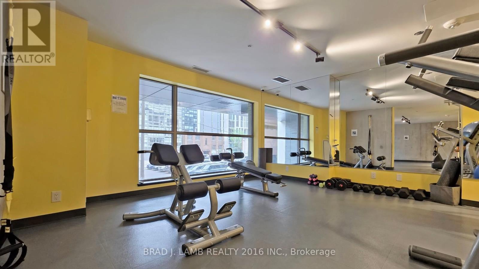 518 - 39 Brant Street W, Toronto, Ontario  M5V 0M8 - Photo 24 - C12496634