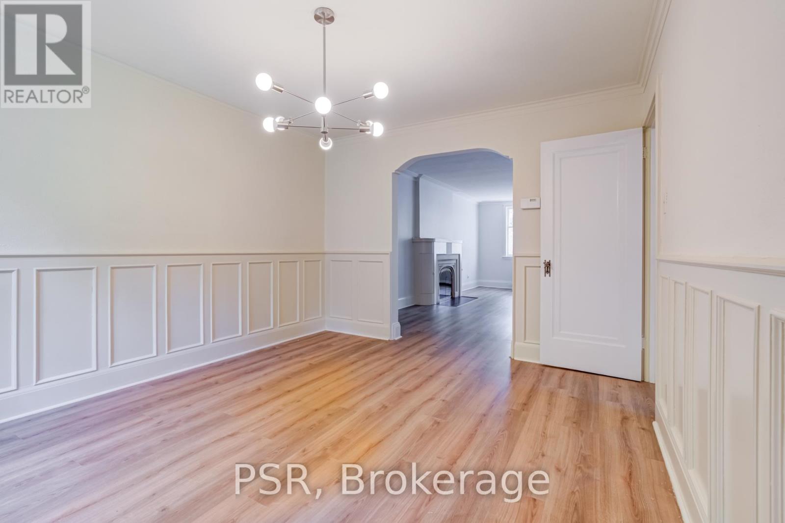 2 Aldbury Gardens, Toronto, Ontario  M4N 1B7 - Photo 14 - C12496744