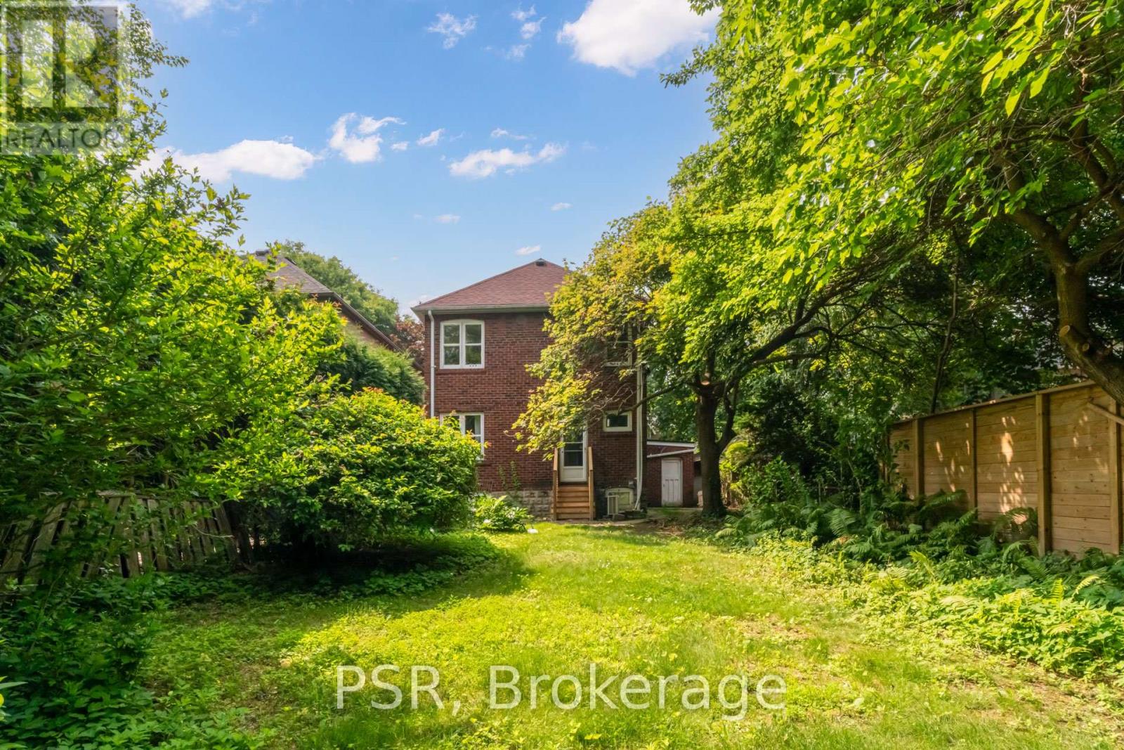 2 Aldbury Gardens, Toronto, Ontario  M4N 1B7 - Photo 30 - C12496744