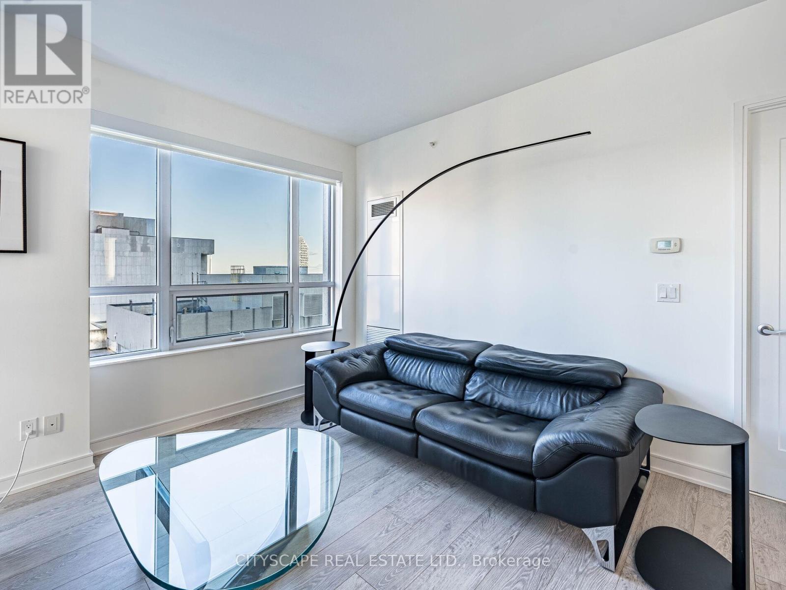 1605 - 88 Scott Street, Toronto, Ontario  M5E 0A9 - Photo 16 - C12496782