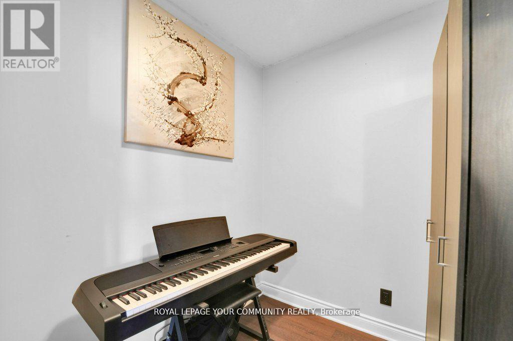 1009 - 1103 Leslie Street, Toronto, Ontario  M3C 4G8 - Photo 11 - C12496820