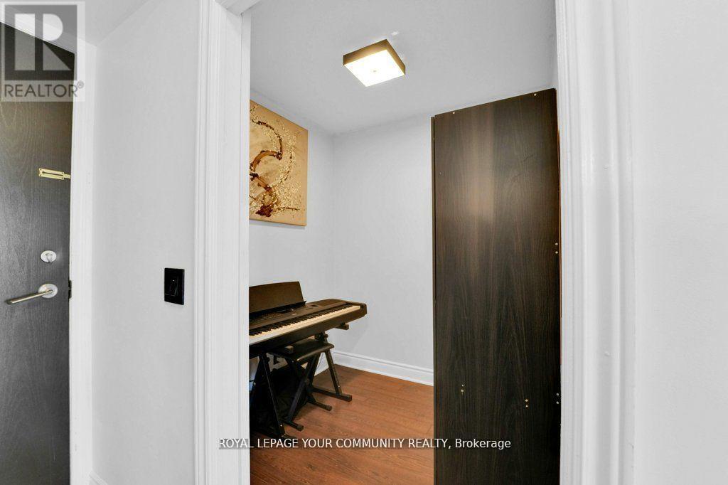 1009 - 1103 Leslie Street, Toronto, Ontario  M3C 4G8 - Photo 12 - C12496820