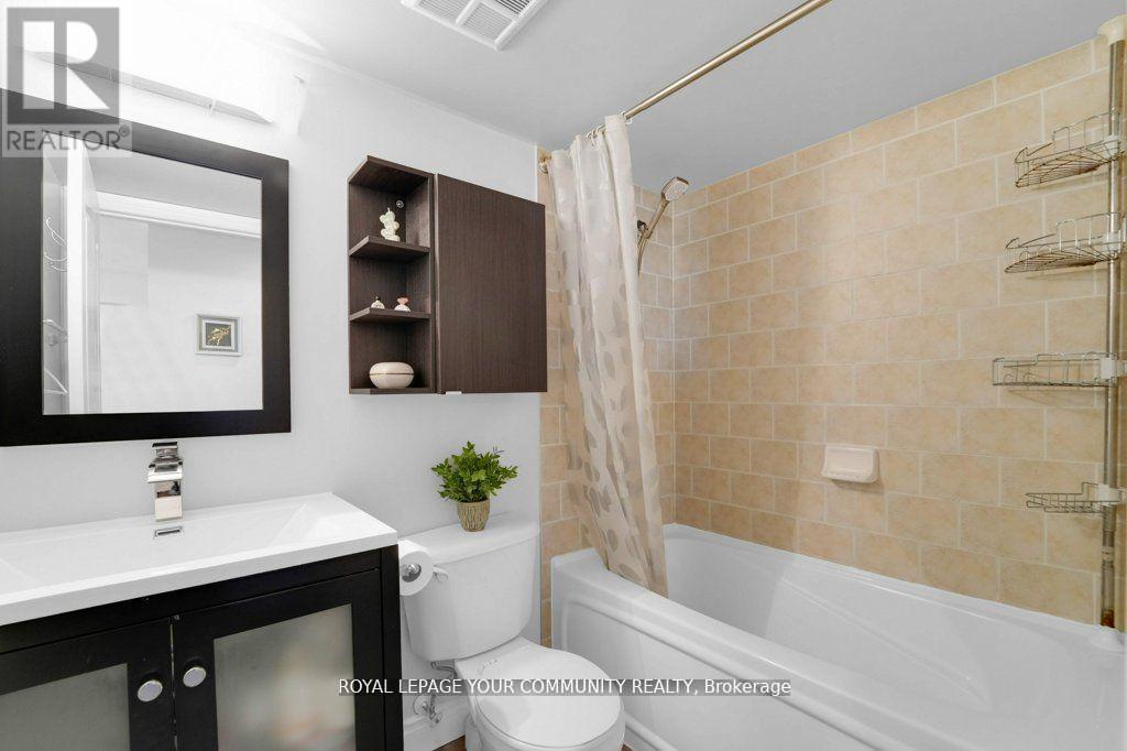 1009 - 1103 Leslie Street, Toronto, Ontario  M3C 4G8 - Photo 13 - C12496820