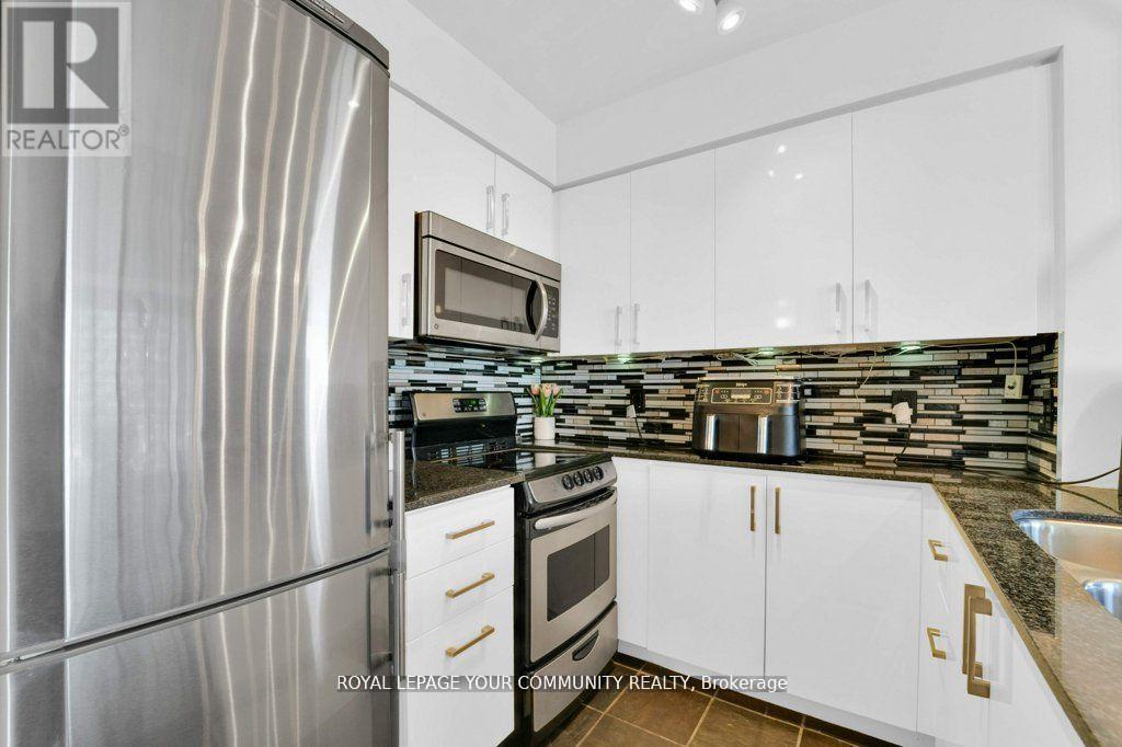 1009 - 1103 Leslie Street, Toronto, Ontario  M3C 4G8 - Photo 16 - C12496820