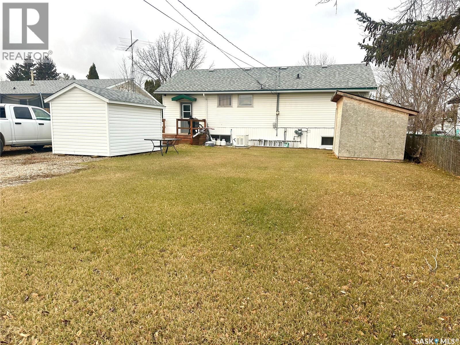 108 Phillips Street, Turtleford, Saskatchewan  S0M 2Y0 - Photo 18 - SK022134