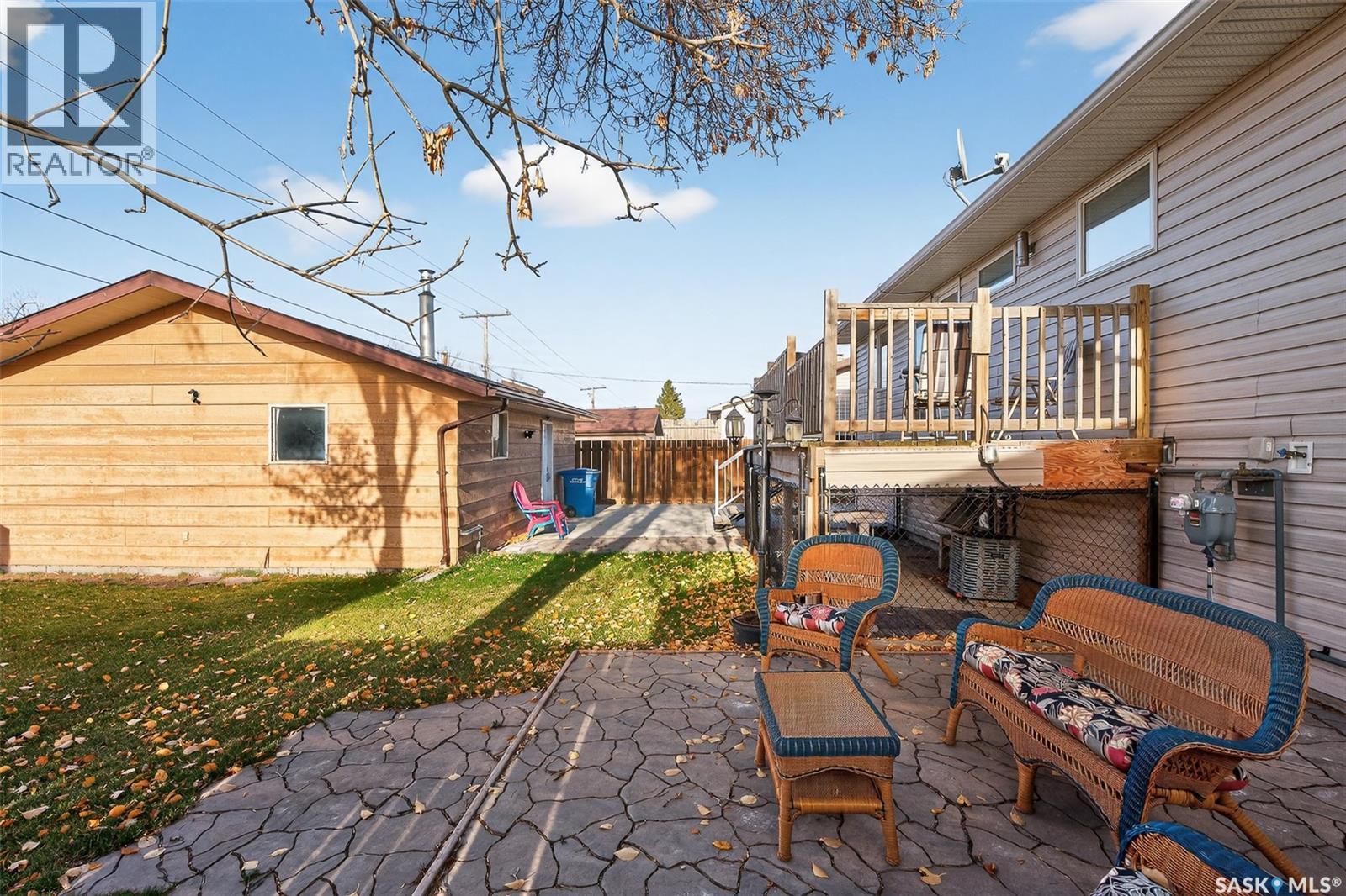 1347 Princess Crescent, Moose Jaw, Saskatchewan  S6H 6V7 - Photo 40 - SK022089