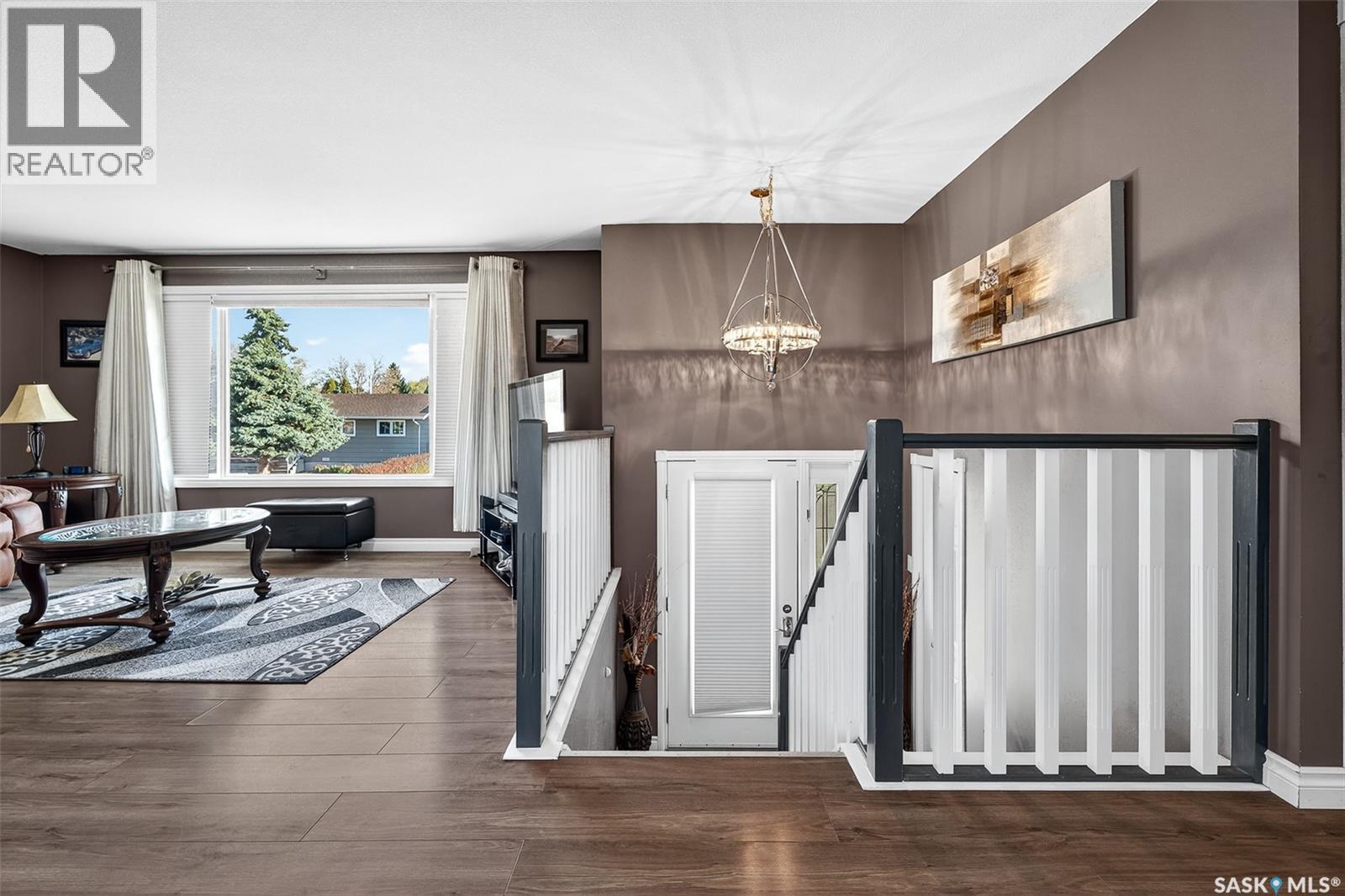 1347 Princess Crescent, Moose Jaw, Saskatchewan  S6H 6V7 - Photo 6 - SK022089