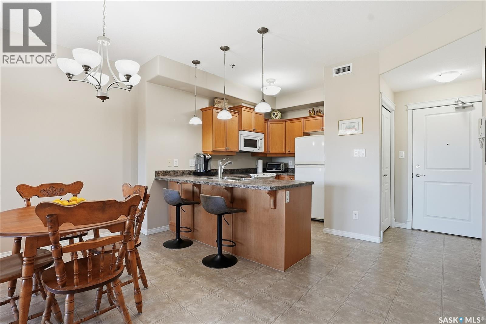 204 102 Armistice Way, Saskatoon, Saskatchewan  S7J 2Z6 - Photo 6 - SK022073