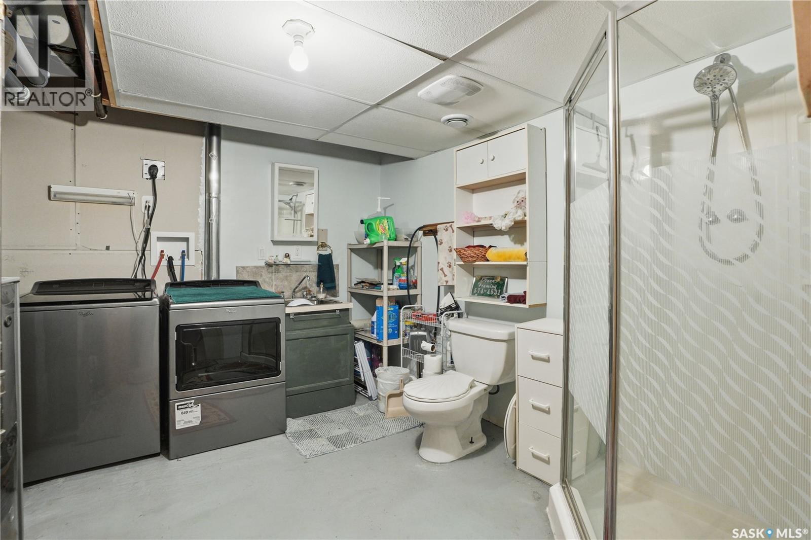 319 Simpson Street, Outlook, Saskatchewan  S0L 2N0 - Photo 27 - SK022059