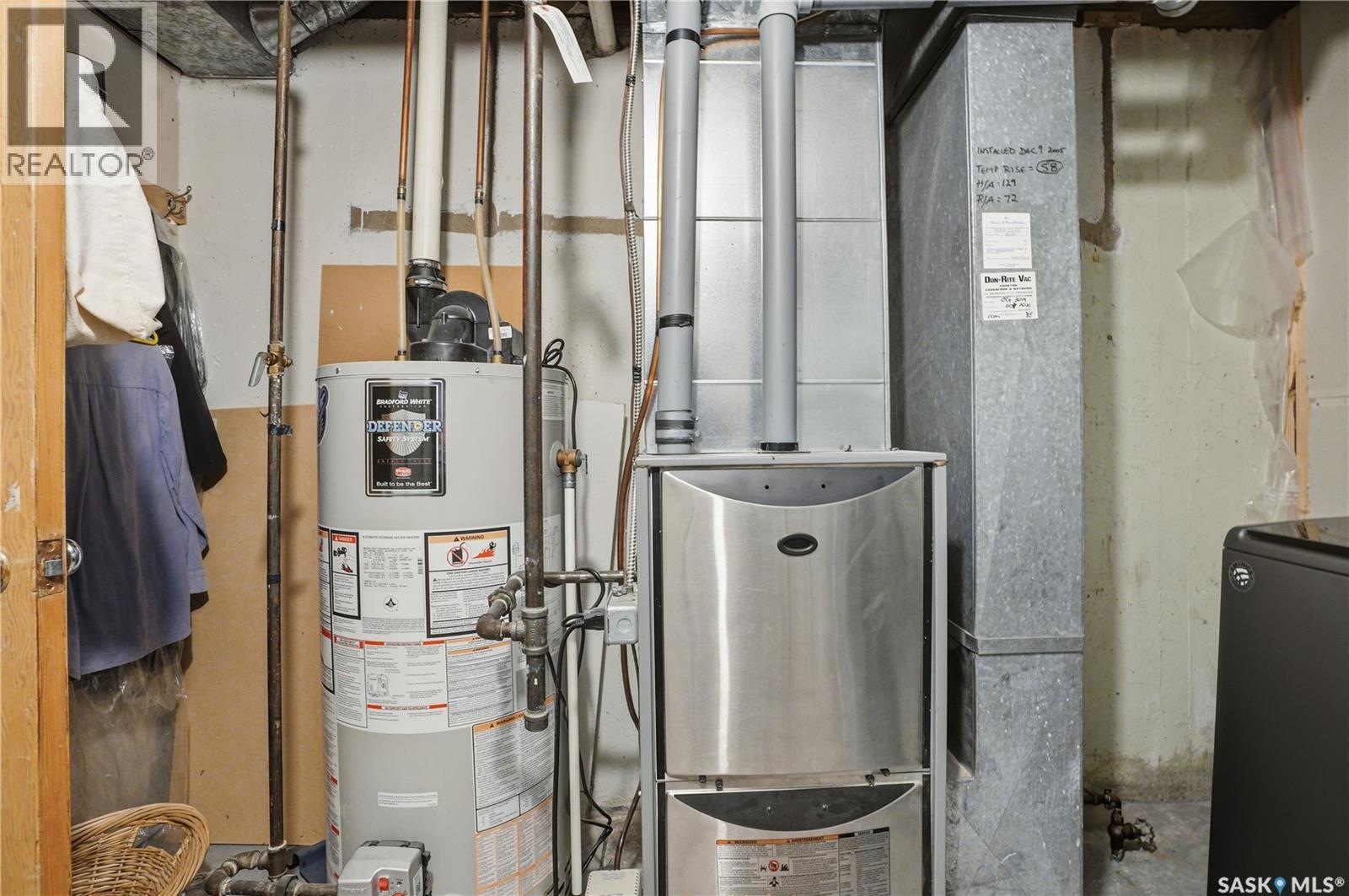 319 Simpson Street, Outlook, Saskatchewan  S0L 2N0 - Photo 28 - SK022059