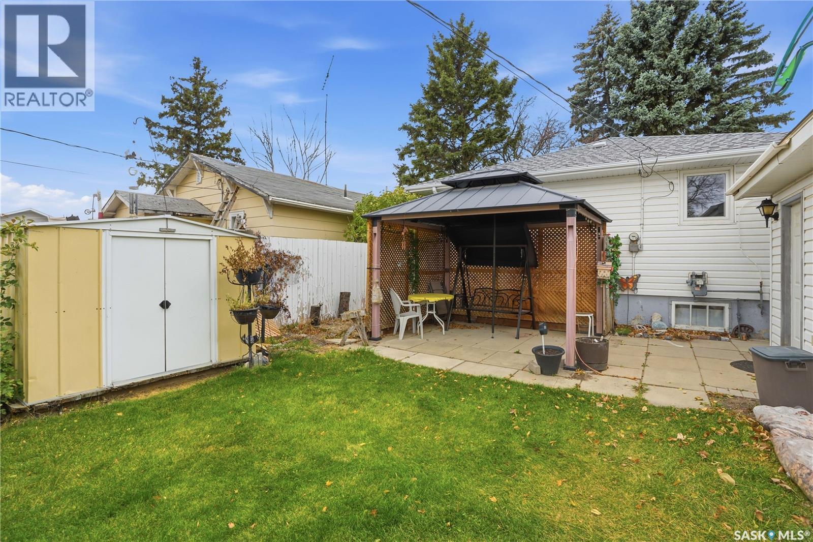 319 Simpson Street, Outlook, Saskatchewan  S0L 2N0 - Photo 37 - SK022059