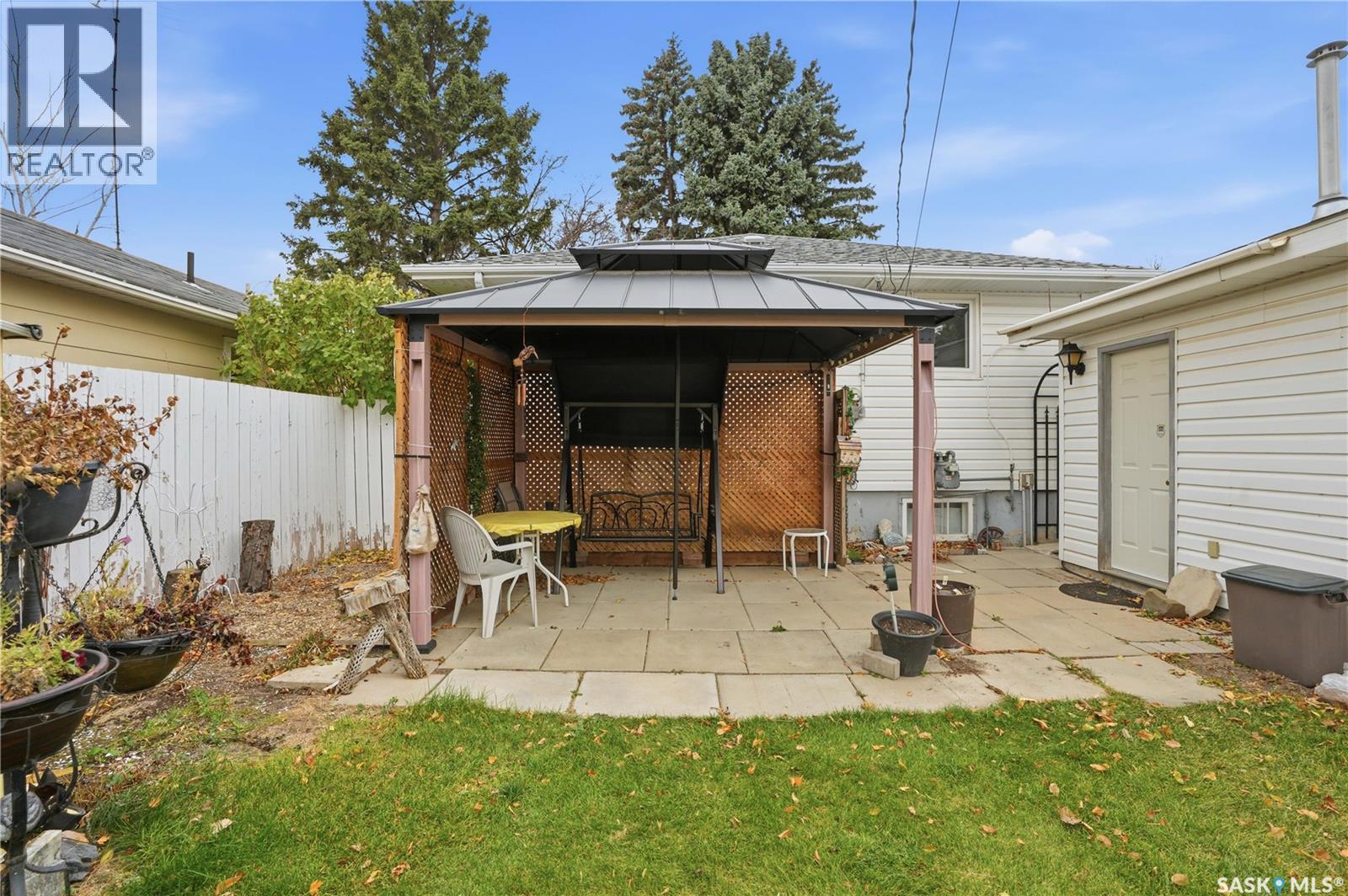 319 Simpson Street, Outlook, Saskatchewan  S0L 2N0 - Photo 39 - SK022059