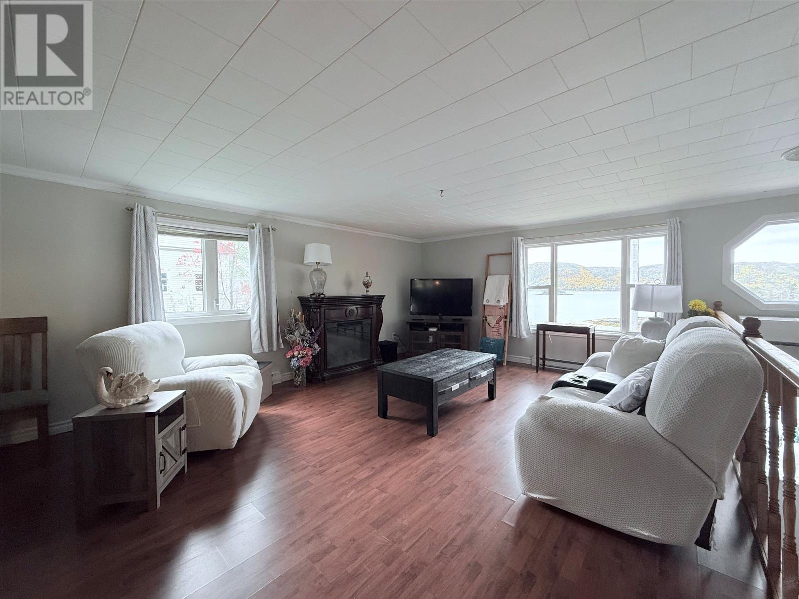 6 Seaview Drive, Swift Current, Newfoundland & Labrador  A0E 2W0 - Photo 5 - 1292153