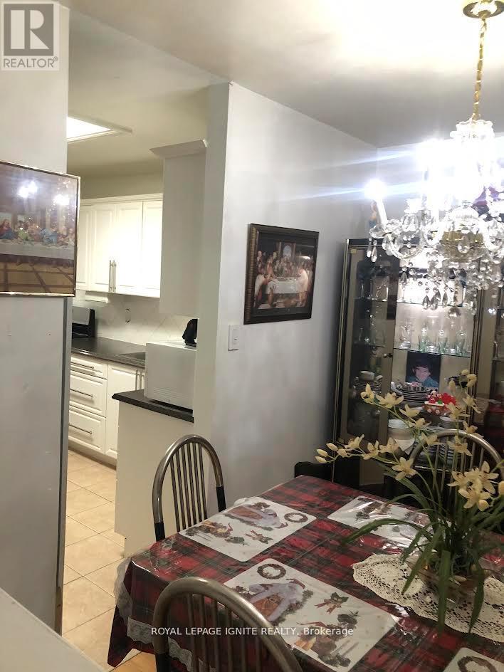 36 Goskin Court, Toronto, Ontario  M1B 1J3 - Photo 11 - E12496816