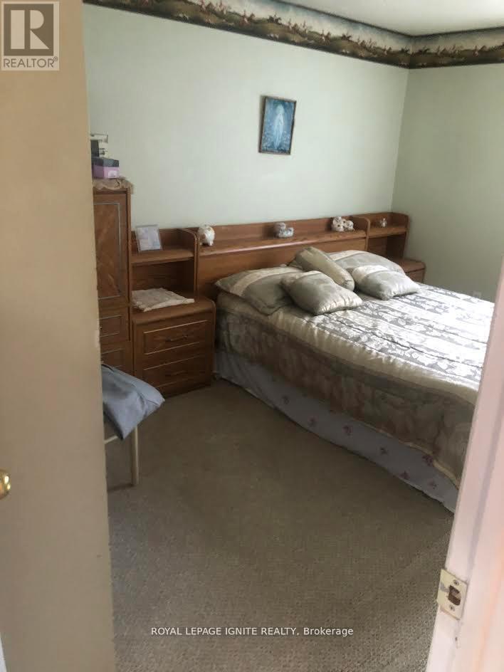 36 Goskin Court, Toronto, Ontario  M1B 1J3 - Photo 19 - E12496816