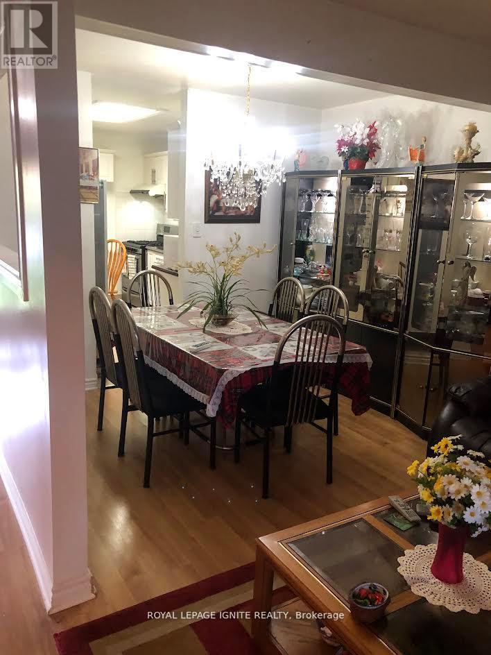 36 Goskin Court, Toronto, Ontario  M1B 1J3 - Photo 7 - E12496816