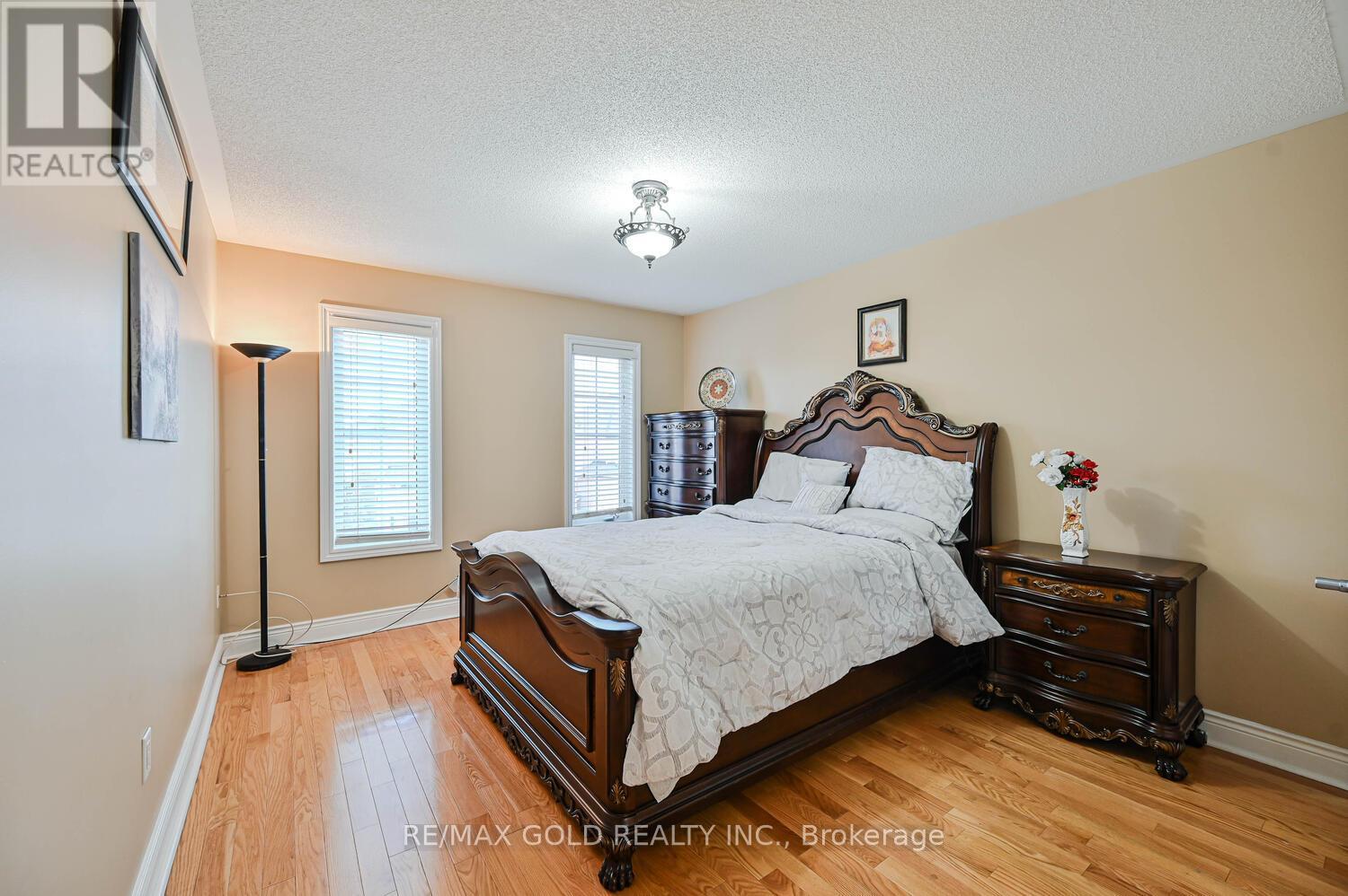 23 Yellow Pine Road, Brampton, Ontario  L6P 2E4 - Photo 28 - W12494390