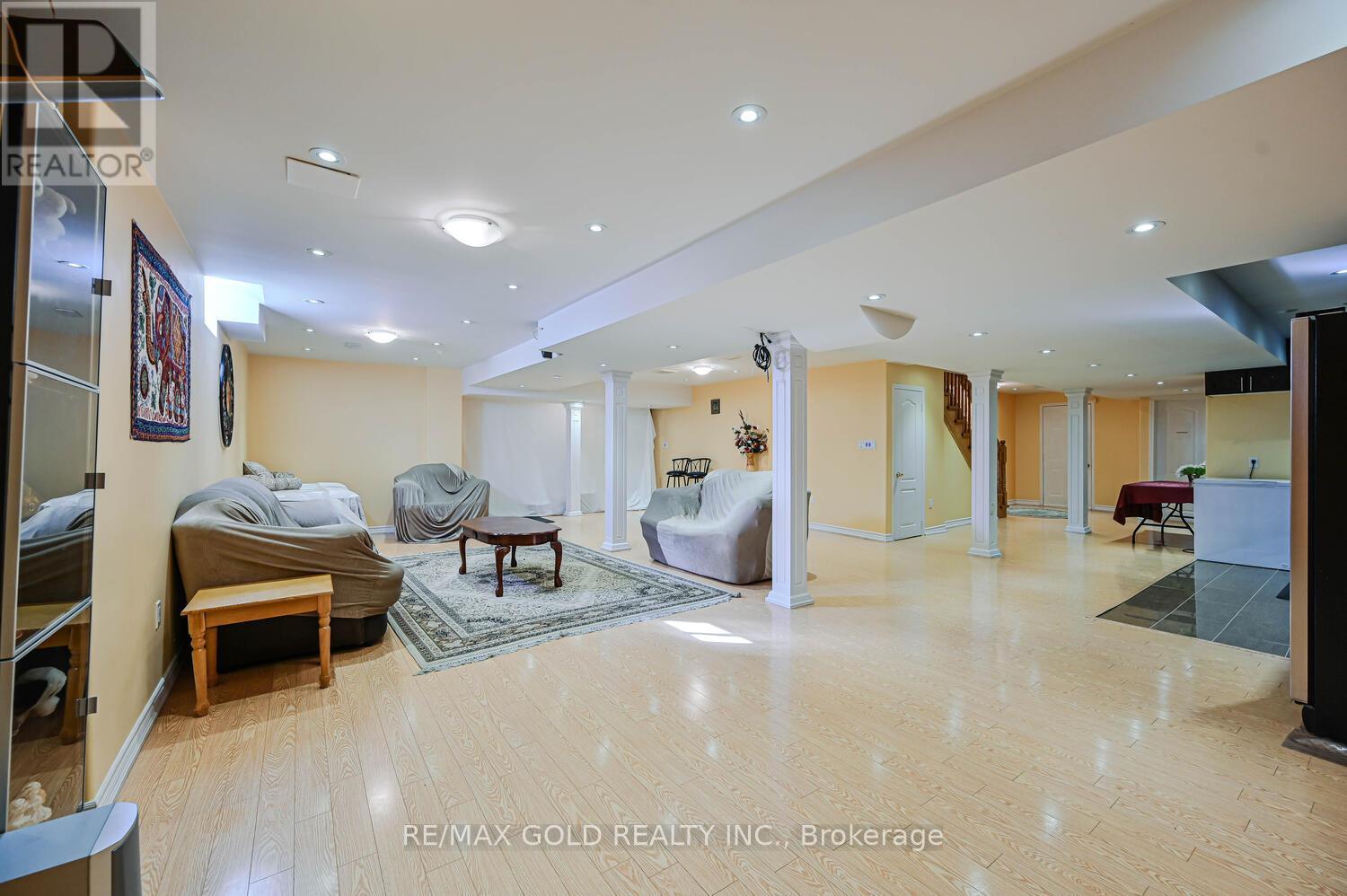 23 Yellow Pine Road, Brampton, Ontario  L6P 2E4 - Photo 37 - W12494390