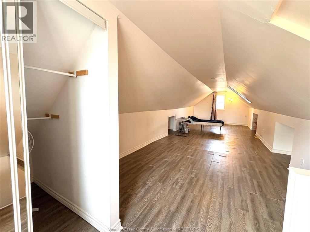 1794 Gladstone, Windsor, Ontario  N8W 2N3 - Photo 33 - 25027653