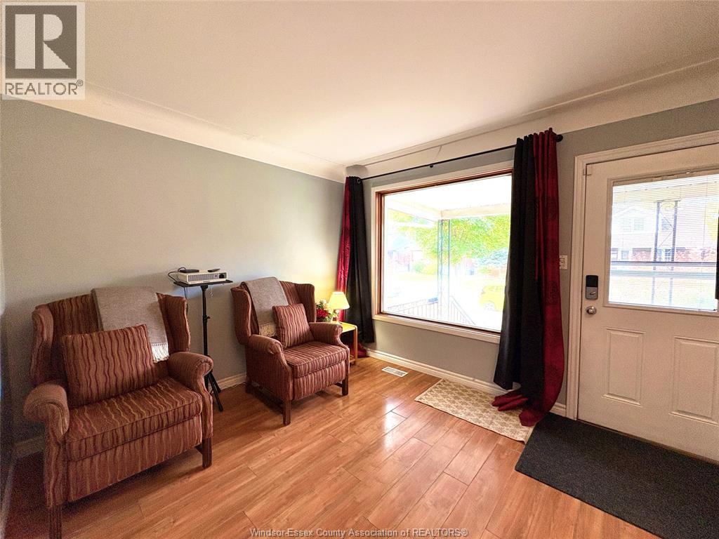 1794 Gladstone, Windsor, Ontario  N8W 2N3 - Photo 6 - 25027653