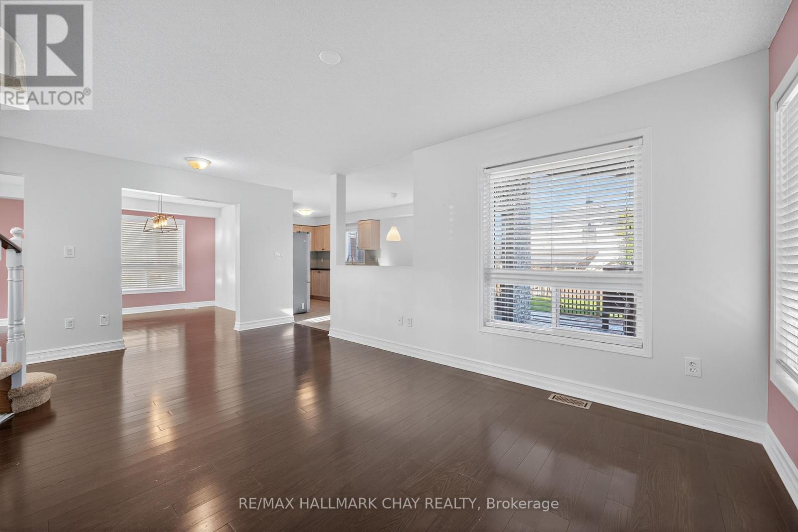 2065 Wilson Street, Innisfil (Alcona), Ontario  L9S 4Y2 - Photo 11 - N12496690