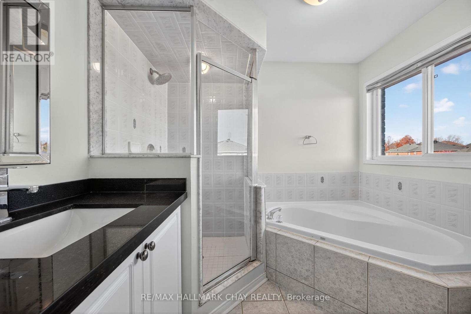 2065 Wilson Street, Innisfil (Alcona), Ontario  L9S 4Y2 - Photo 22 - N12496690