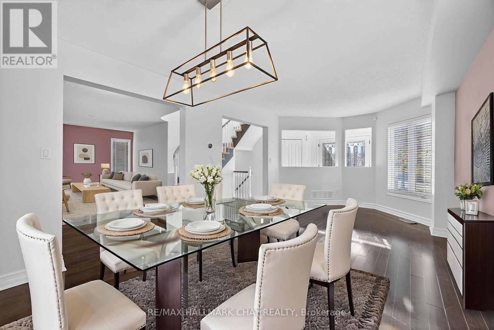 2065 Wilson Street, Innisfil (Alcona), Ontario  L9S 4Y2 - Photo 4 - N12496690