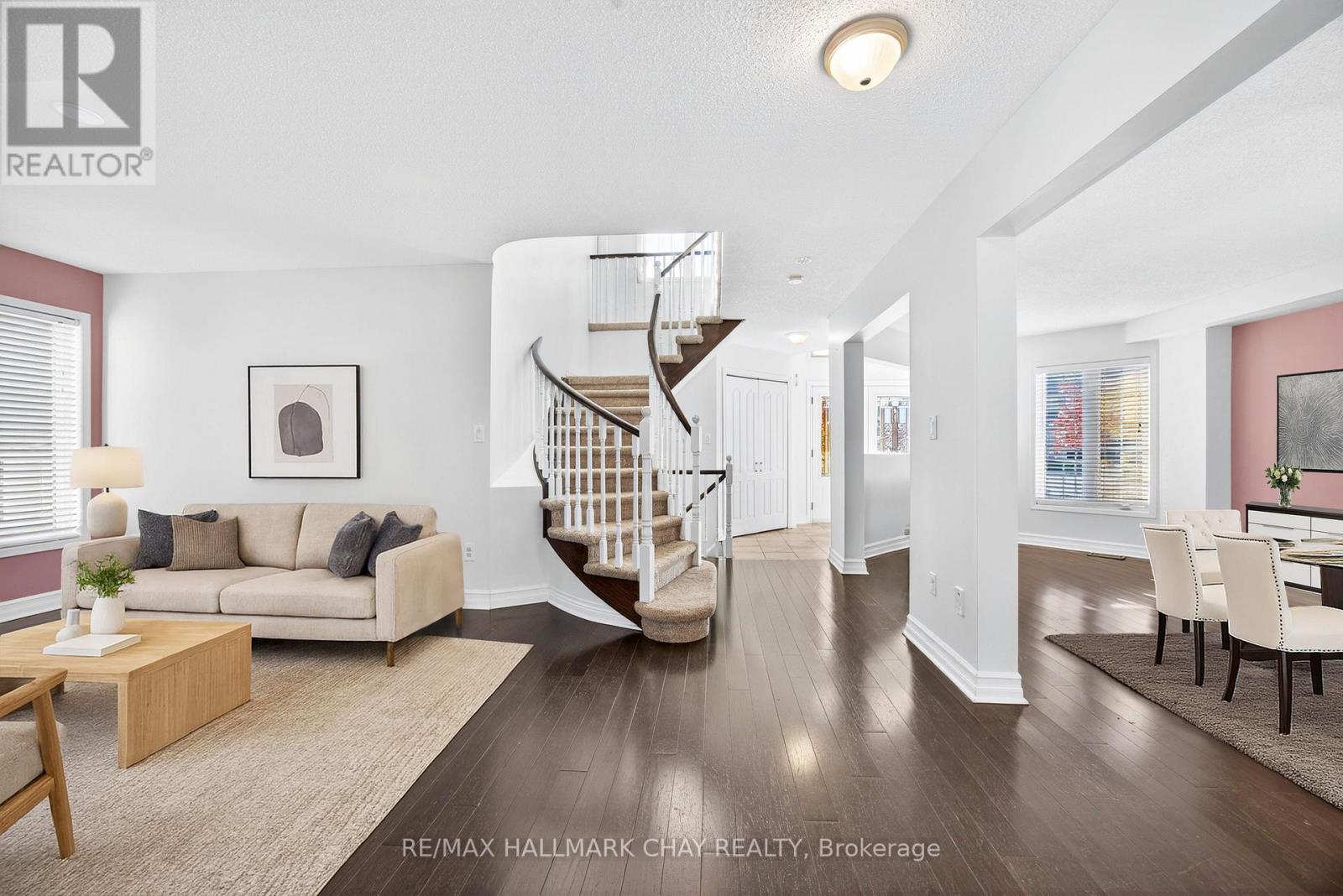 2065 Wilson Street, Innisfil (Alcona), Ontario  L9S 4Y2 - Photo 8 - N12496690