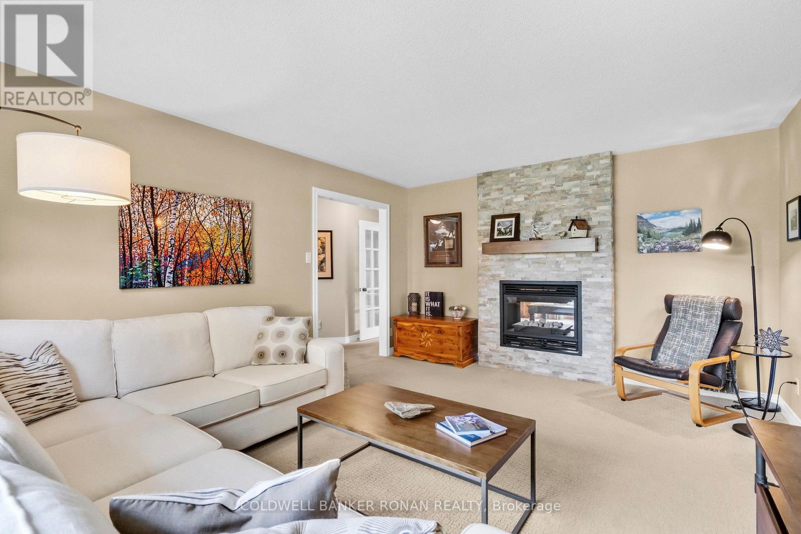 9 Mccague Court, New Tecumseth, Ontario  L0G 1W0 - Photo 10 - N12496764