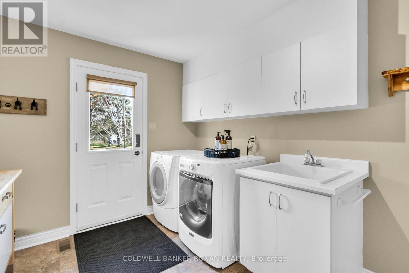 9 Mccague Court, New Tecumseth, Ontario  L0G 1W0 - Photo 20 - N12496764