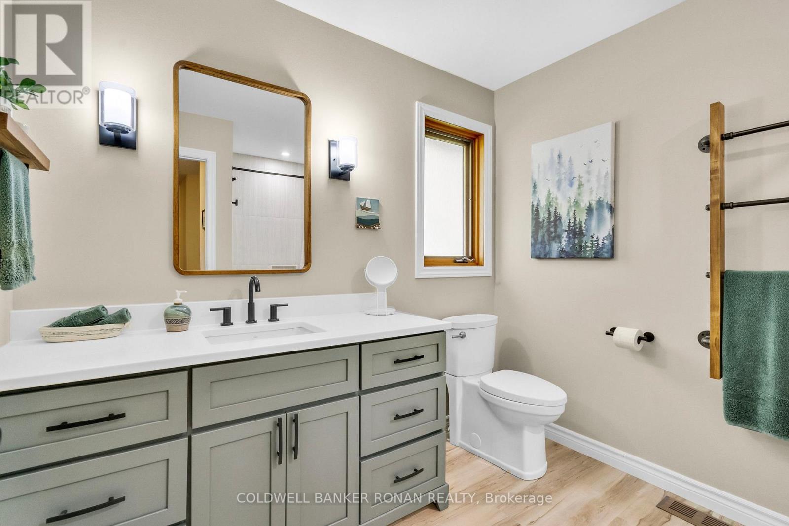 9 Mccague Court, New Tecumseth, Ontario  L0G 1W0 - Photo 24 - N12496764