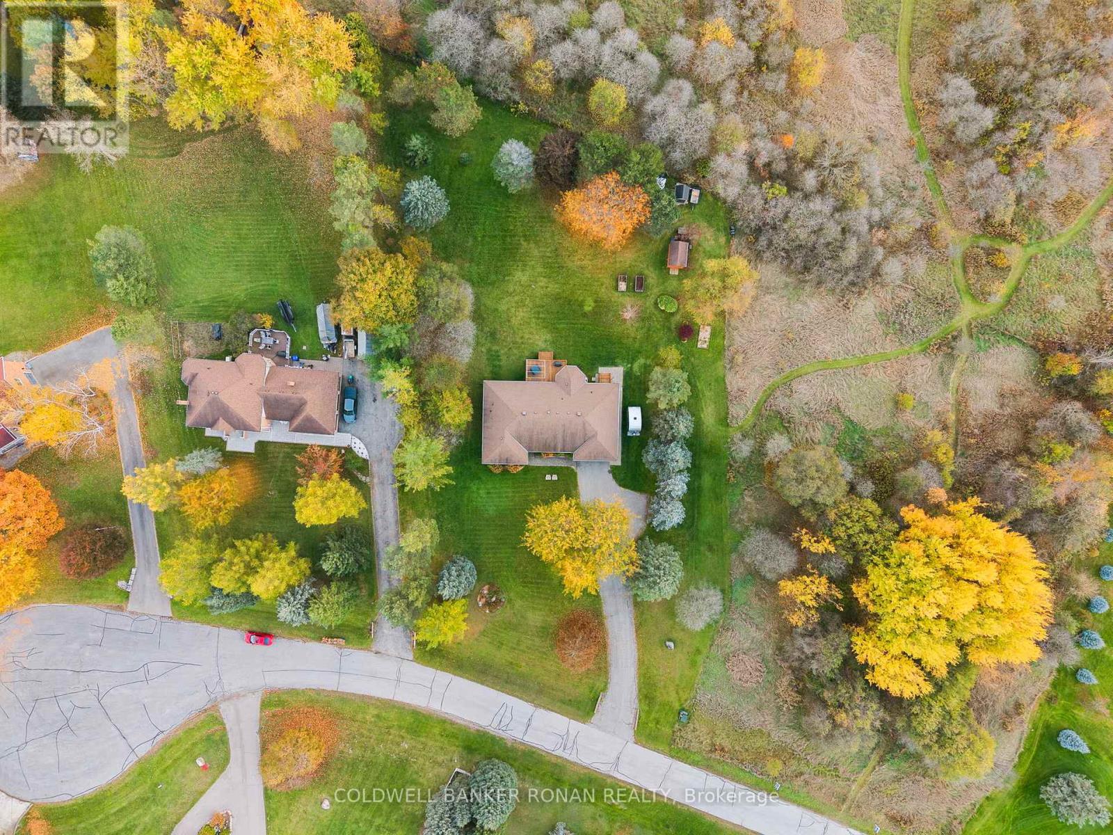 9 Mccague Court, New Tecumseth, Ontario  L0G 1W0 - Photo 3 - N12496764