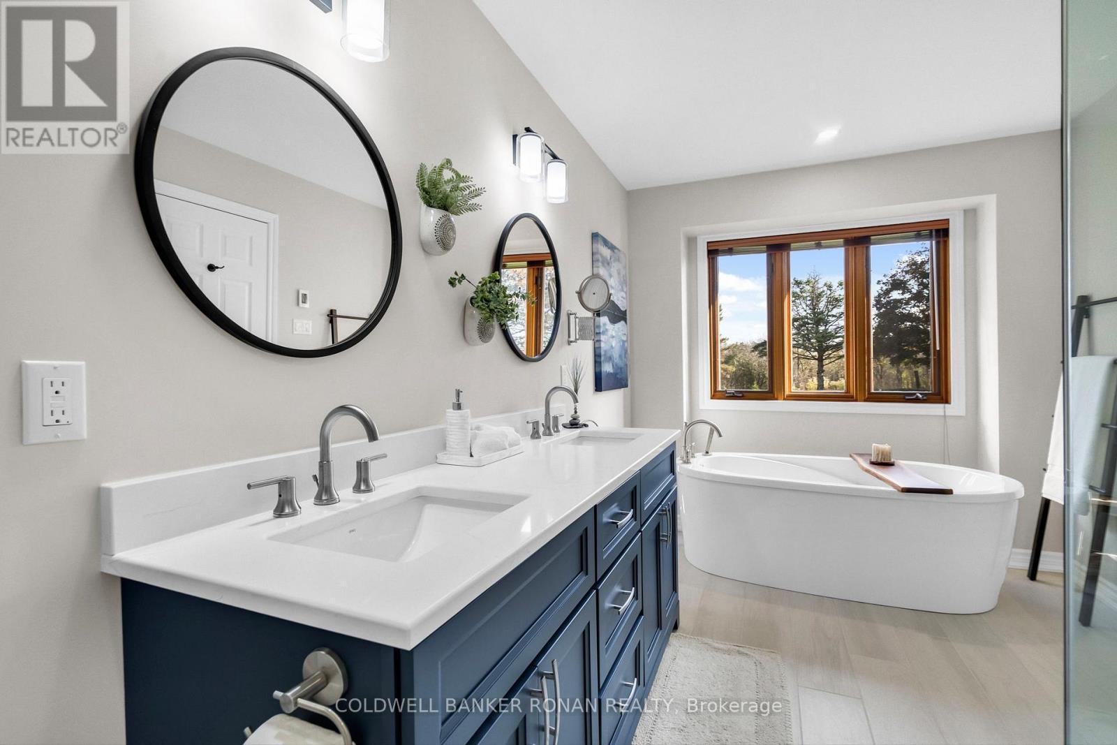 9 Mccague Court, New Tecumseth, Ontario  L0G 1W0 - Photo 33 - N12496764