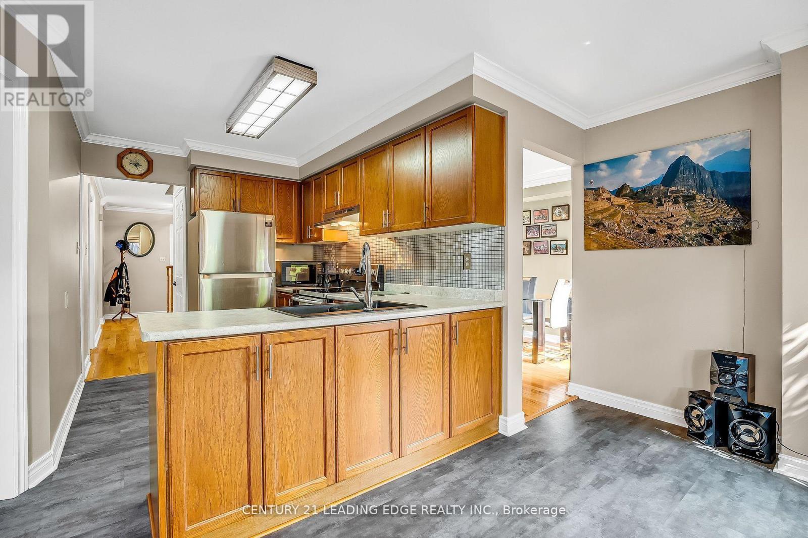 21 Brushwood Crescent, Barrie, Ontario  L4N 7G6 - Photo 13 - S12496646