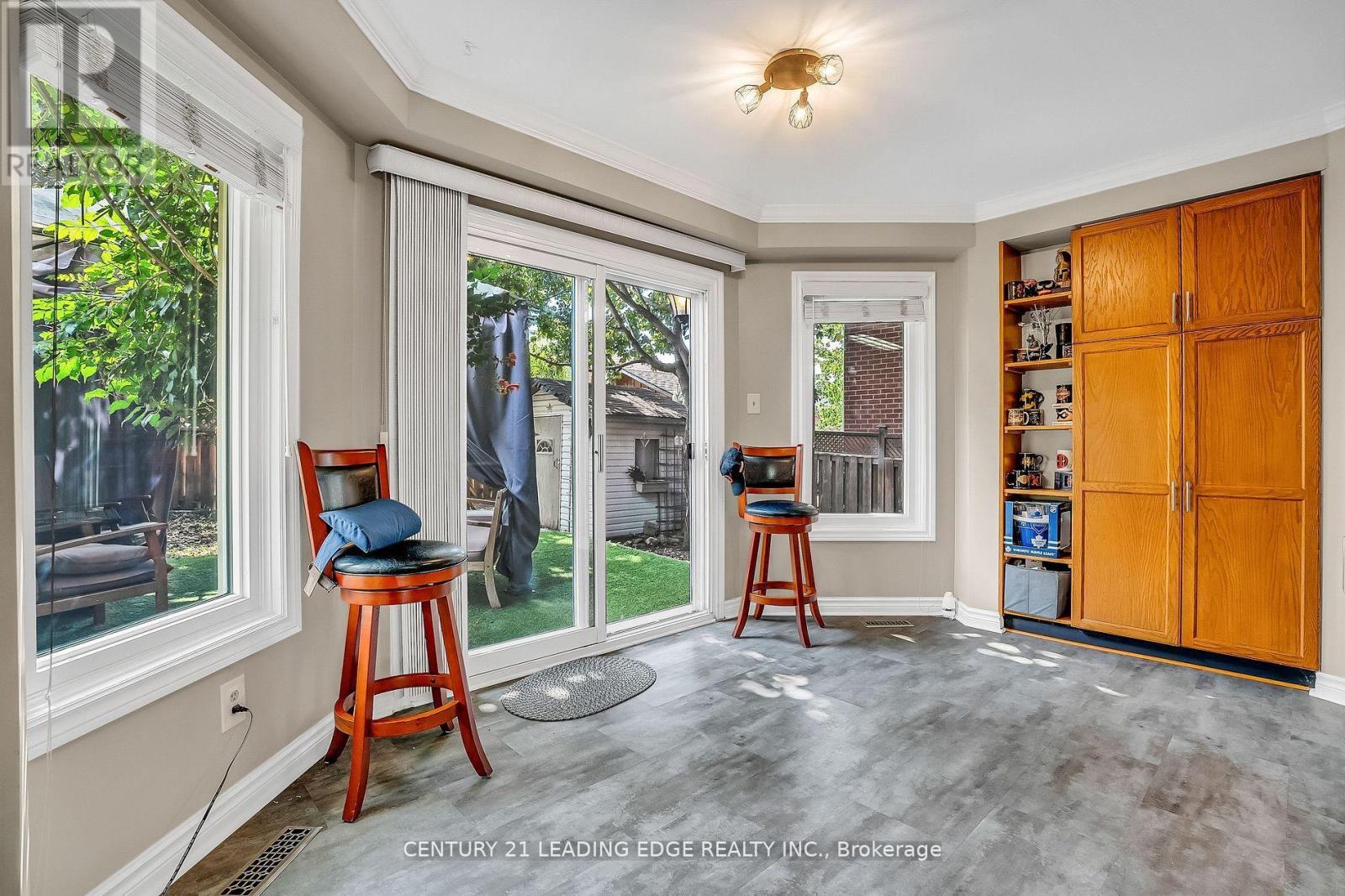 21 Brushwood Crescent, Barrie, Ontario  L4N 7G6 - Photo 16 - S12496646