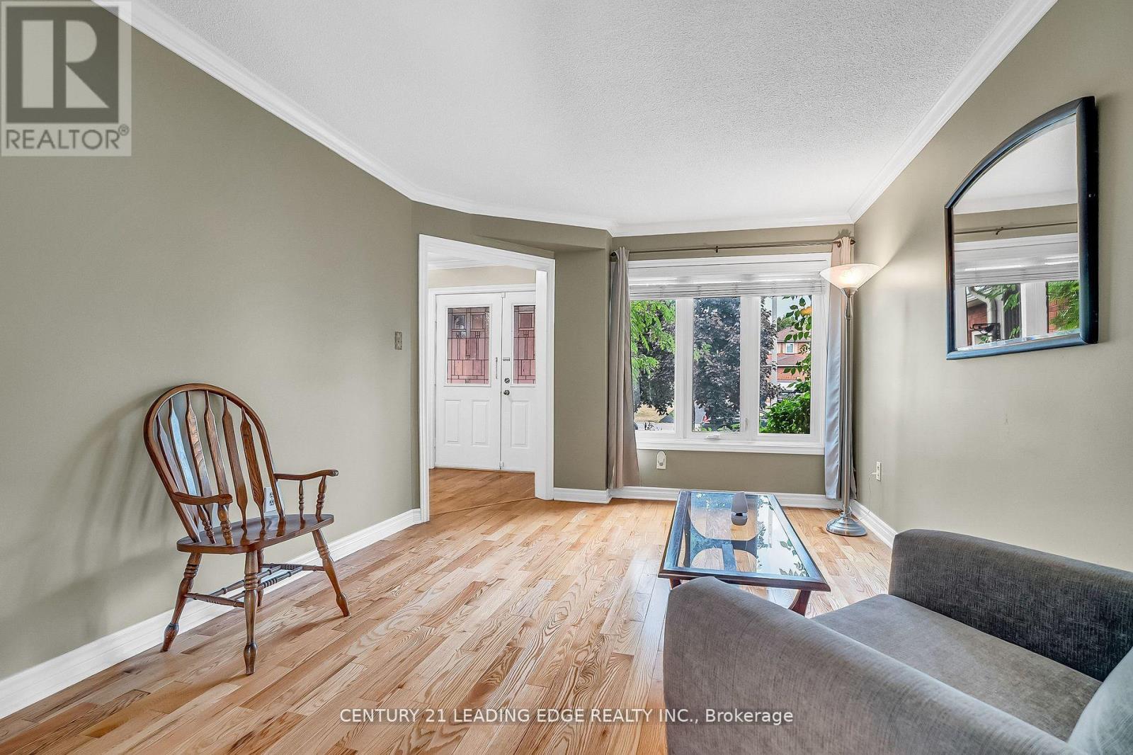 21 Brushwood Crescent, Barrie, Ontario  L4N 7G6 - Photo 9 - S12496646