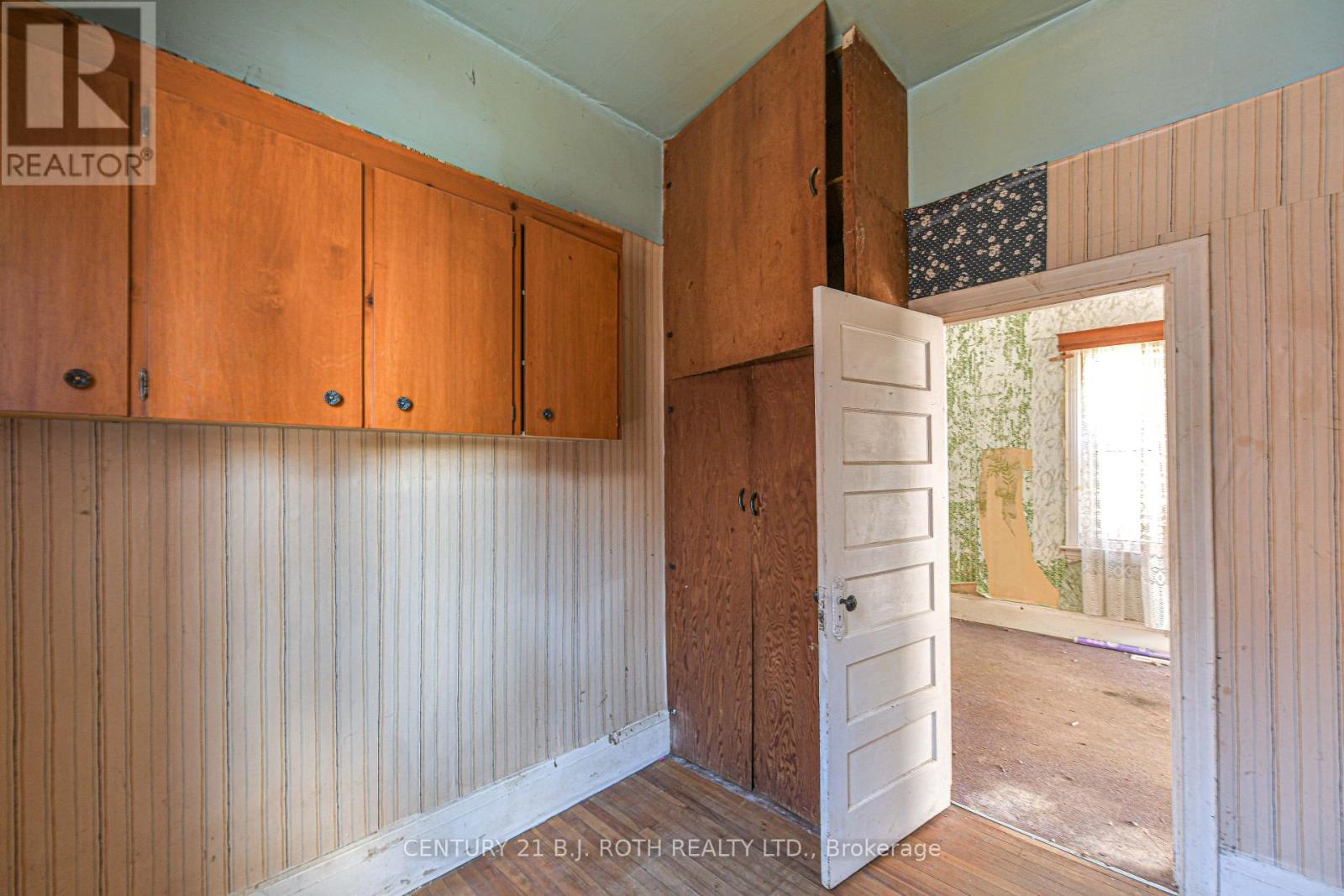 136 Coldwater Road W, Orillia, Ontario  L3V 3L6 - Photo 13 - S12496652