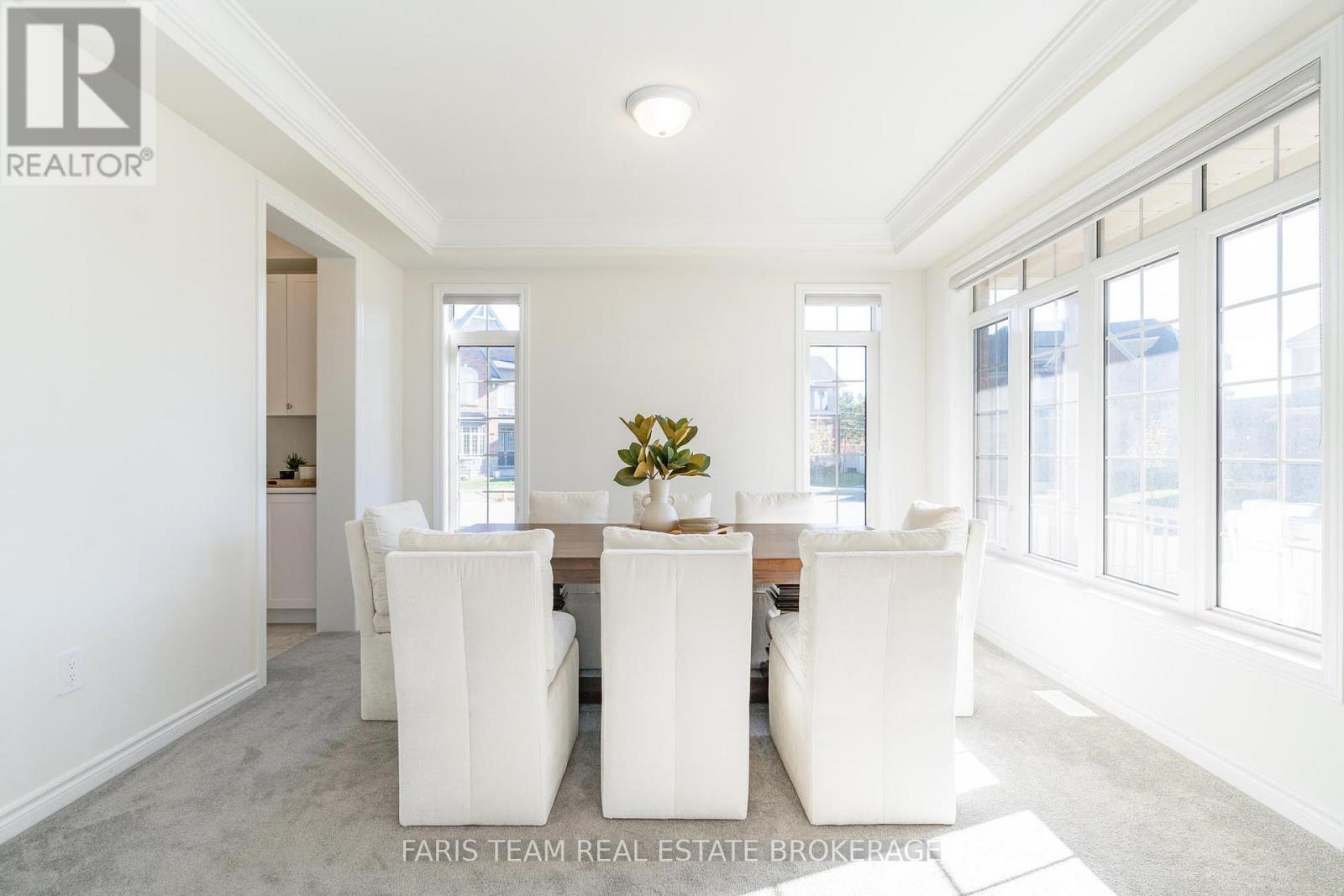 58 Sanford Circle, Springwater, Ontario  L9X 2A9 - Photo 16 - S12496740