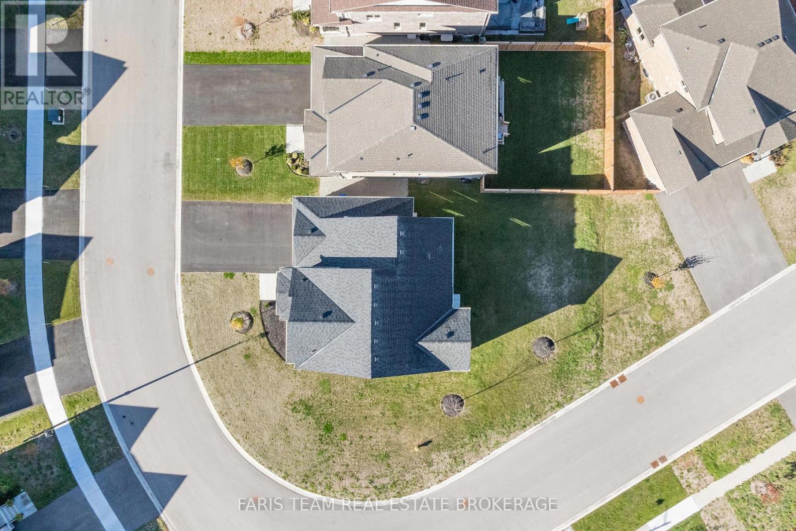 58 Sanford Circle, Springwater, Ontario  L9X 2A9 - Photo 44 - S12496740